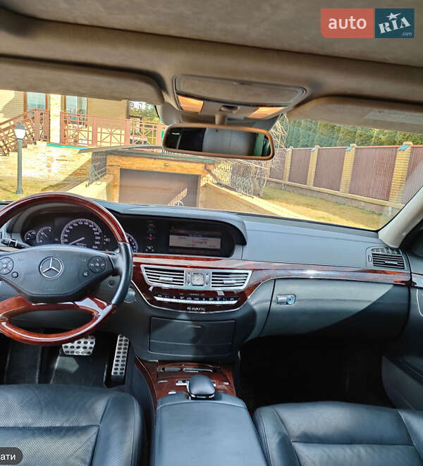 Седан Mercedes-Benz S-Class 2010 в Віті-Поштовій