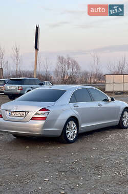 Седан Mercedes-Benz S-Class 2006 в Коломые