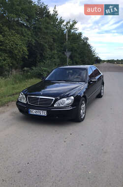 Седан Mercedes-Benz S-Class 2004 в Самборі