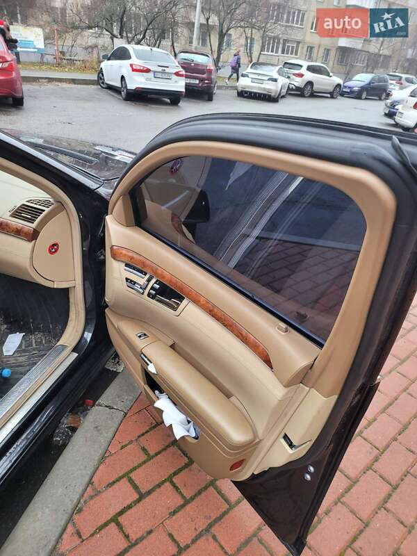 Седан Mercedes-Benz S-Class 2005 в Борисполе