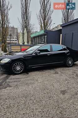 Седан Mercedes-Benz S-Class 2008 в 