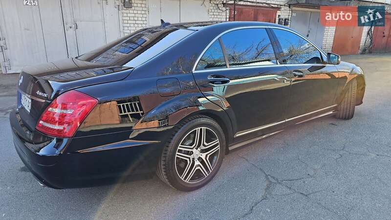 Седан Mercedes-Benz S-Class 2008 в Києві фото 39 Седан Mercedes-Benz S-Class 2008 в Києві