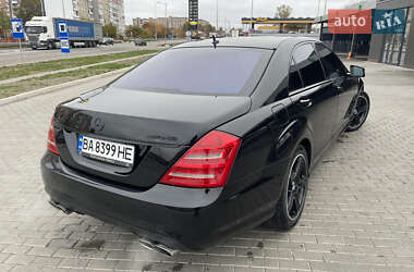 Седан Mercedes-Benz S-Class 2007 в 