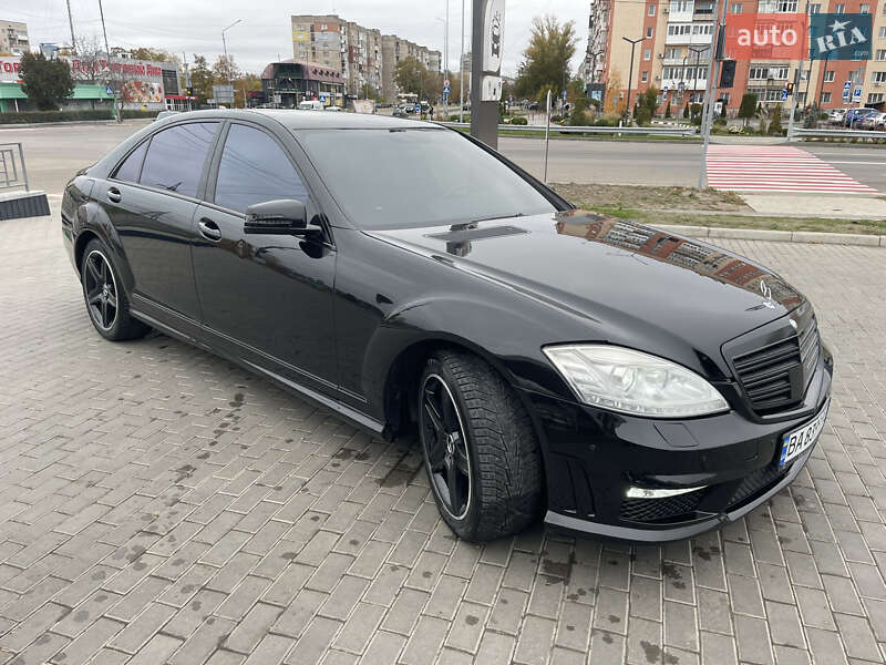 Седан Mercedes-Benz S-Class 2007 в Александрие