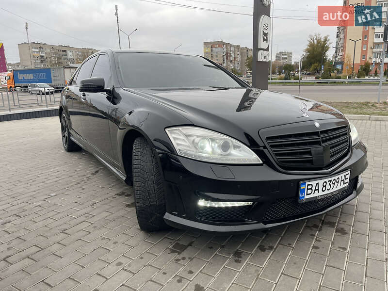 Седан Mercedes-Benz S-Class 2007 в Александрие