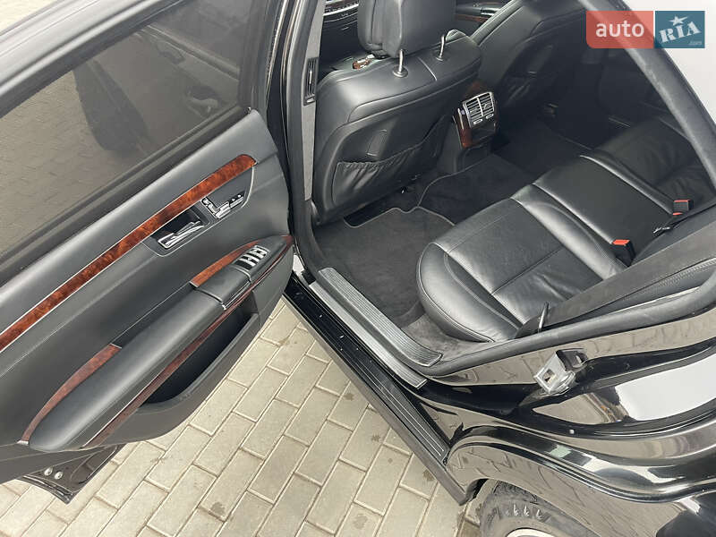 Седан Mercedes-Benz S-Class 2007 в Александрие