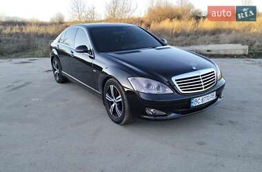 Седан Mercedes-Benz S-Class 2006 в Львові