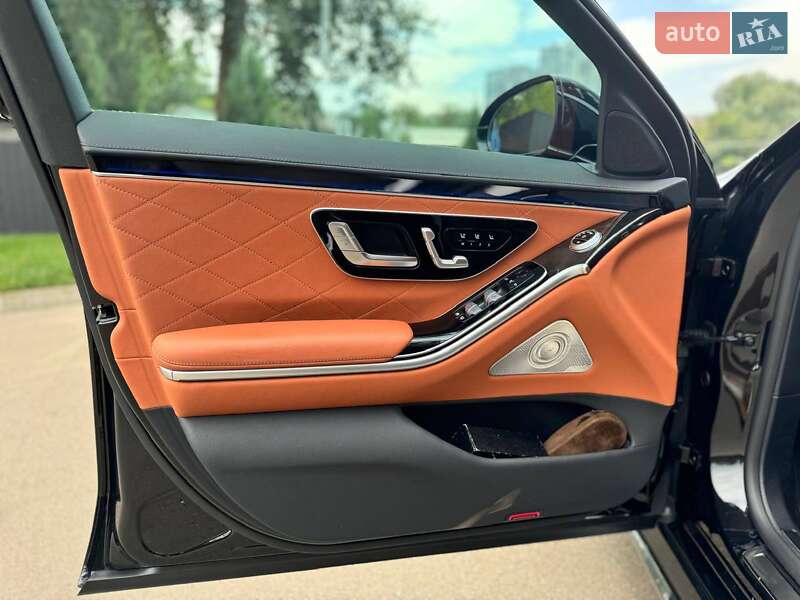 Седан Mercedes-Benz S-Class 2022 в Киеве