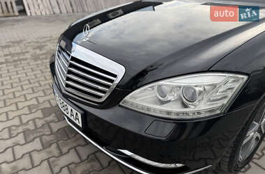 Седан Mercedes-Benz S-Class 2010 в Могилів-Подільському