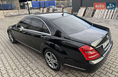 Седан Mercedes-Benz S-Class 2010 в Могилів-Подільському