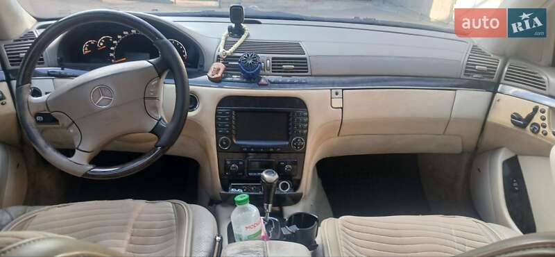 Седан Mercedes-Benz S-Class 2004 в Болграде