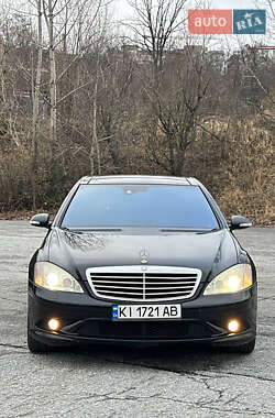 Седан Mercedes-Benz S-Class 2008 в Полтаві