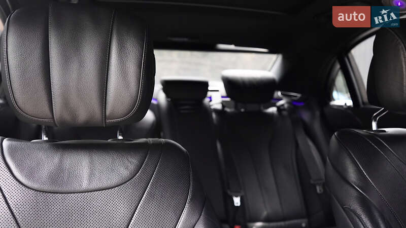 Седан Mercedes-Benz S-Class 2013 в Львові