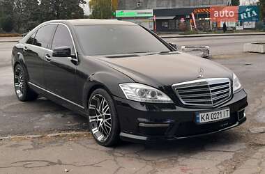 Седан Mercedes-Benz S-Class 2006 в 