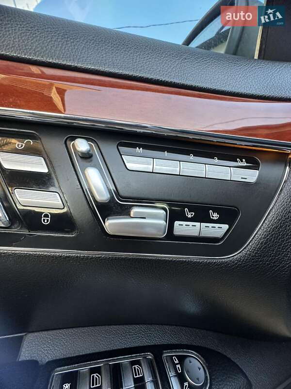 Седан Mercedes-Benz S-Class 2006 в Сарнах