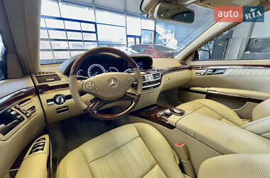 Седан Mercedes-Benz S-Class 2009 в Черновцах