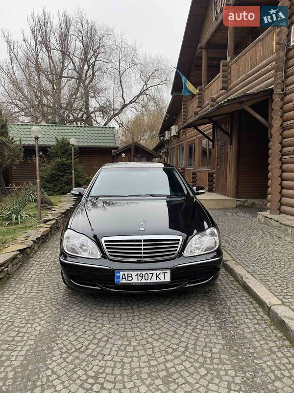 Mercedes-Benz S-Class 2004