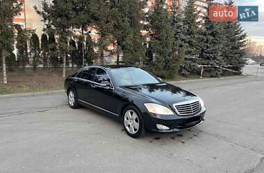 Седан Mercedes-Benz S-Class 2006 в Тернополі