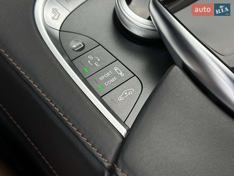 Седан Mercedes-Benz S-Class 2015 в Киеве