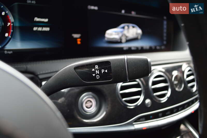 Седан Mercedes-Benz S-Class 2019 в Львові