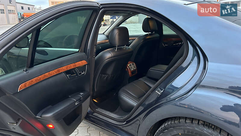 Седан Mercedes-Benz S-Class 2006 в Черновцах