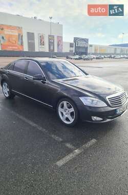 Седан Mercedes-Benz S-Class 2007 в Киеве