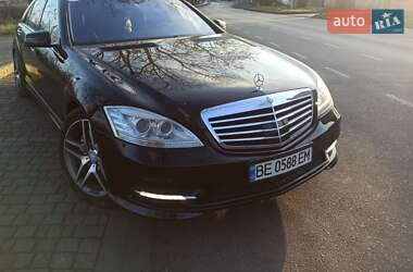 Седан Mercedes-Benz S-Class 2010 в Миколаєві