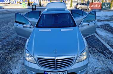 Седан Mercedes-Benz S-Class 2009 в 
