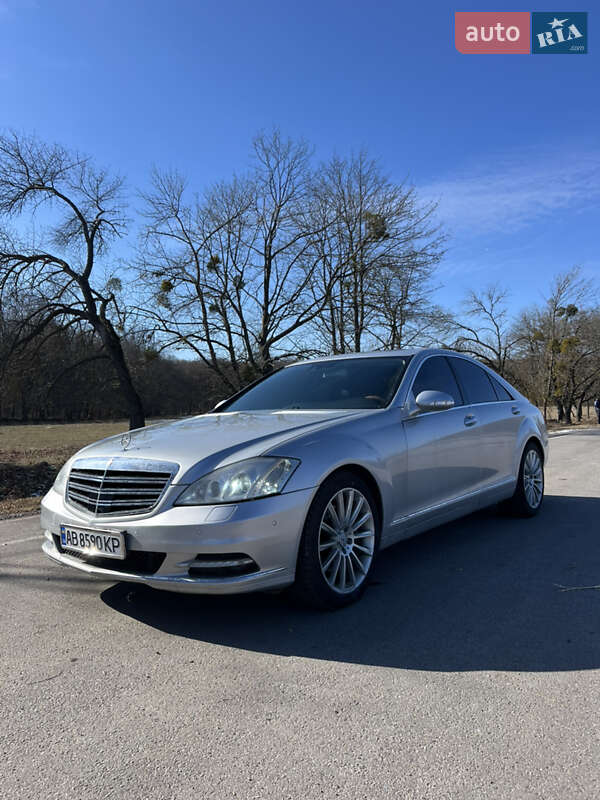 Mercedes-Benz S-Class 2007
