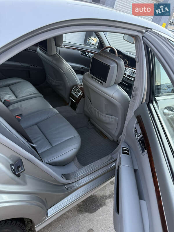 Седан Mercedes-Benz S-Class 2009 в Києві