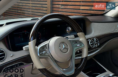 Седан Mercedes-Benz S-Class 2018 в 