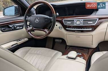 Седан Mercedes-Benz S-Class 2010 в 