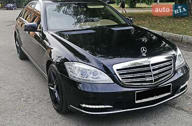 Седан Mercedes-Benz S-Class 2013 в Івано-Франківську