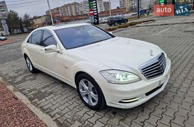 Седан Mercedes-Benz S-Class 2012 в Хмельницькому