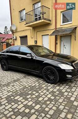 Седан Mercedes-Benz S-Class 2008 в Чернівцях