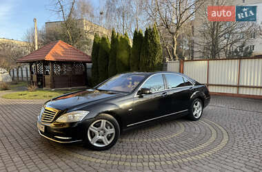 Седан Mercedes-Benz S-Class 2012 в Львове