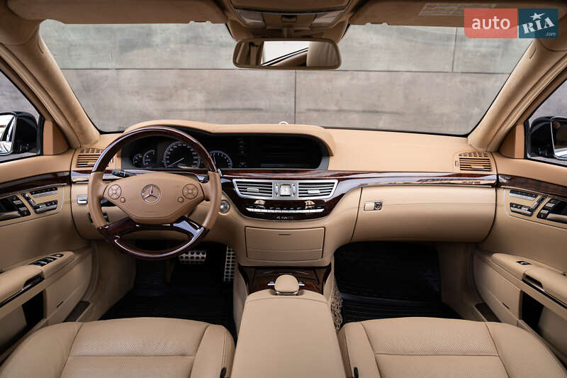 Седан Mercedes-Benz S-Class 2012 в Киеве