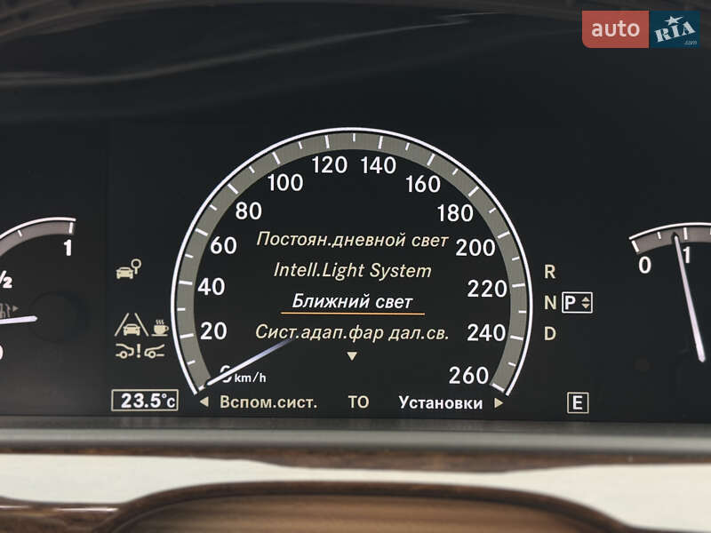 Седан Mercedes-Benz S-Class 2011 в Мукачево