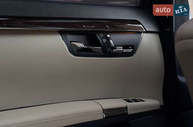Седан Mercedes-Benz S-Class 2011 в 
