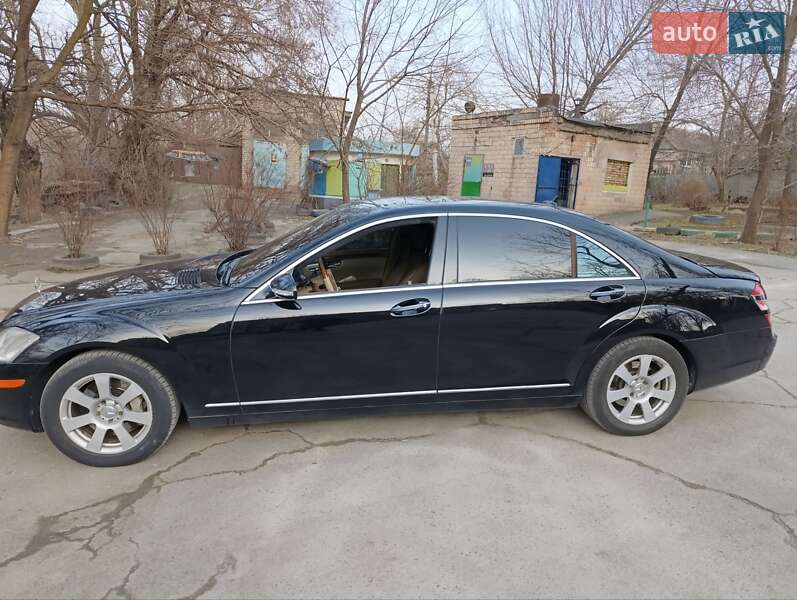 Седан Mercedes-Benz S-Class 2007 в Запорожье