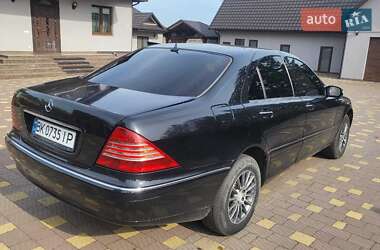 Седан Mercedes-Benz S-Class 2003 в Зарічному