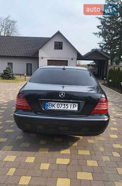 Седан Mercedes-Benz S-Class 2003 в Зарічному