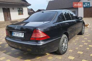 Седан Mercedes-Benz S-Class 2003 в Зарічному