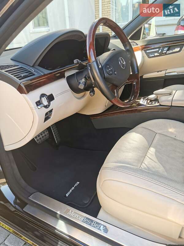 Седан Mercedes-Benz S-Class 2012 в Києві