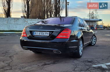 Седан Mercedes-Benz S-Class 2010 в 