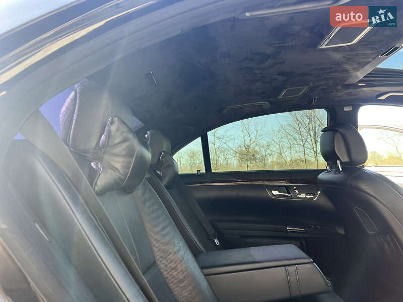Седан Mercedes-Benz S-Class 2008 в Ивано-Франковске