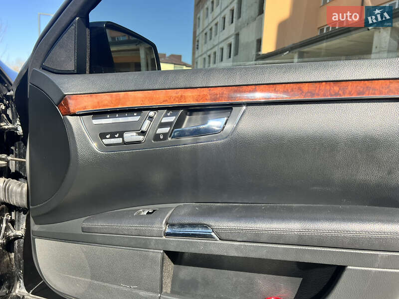 Седан Mercedes-Benz S-Class 2008 в Ивано-Франковске