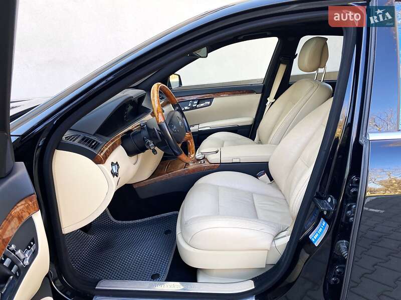 Седан Mercedes-Benz S-Class 2013 в Хмельницькому