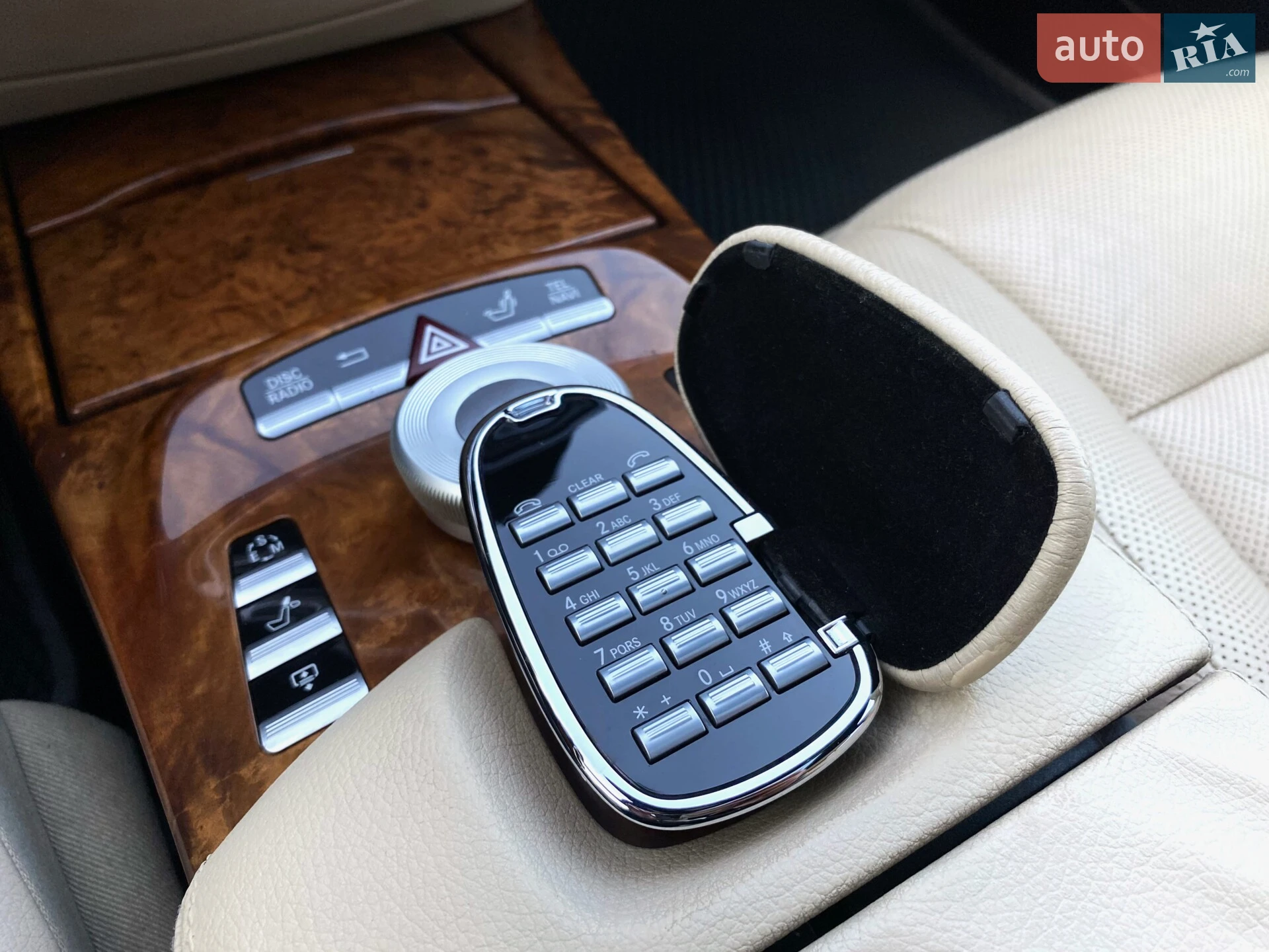 2013 Mercedes-Benz S-klasse - мініатюра 46