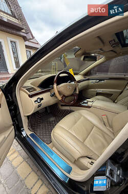 Седан Mercedes-Benz S-Class 2010 в 